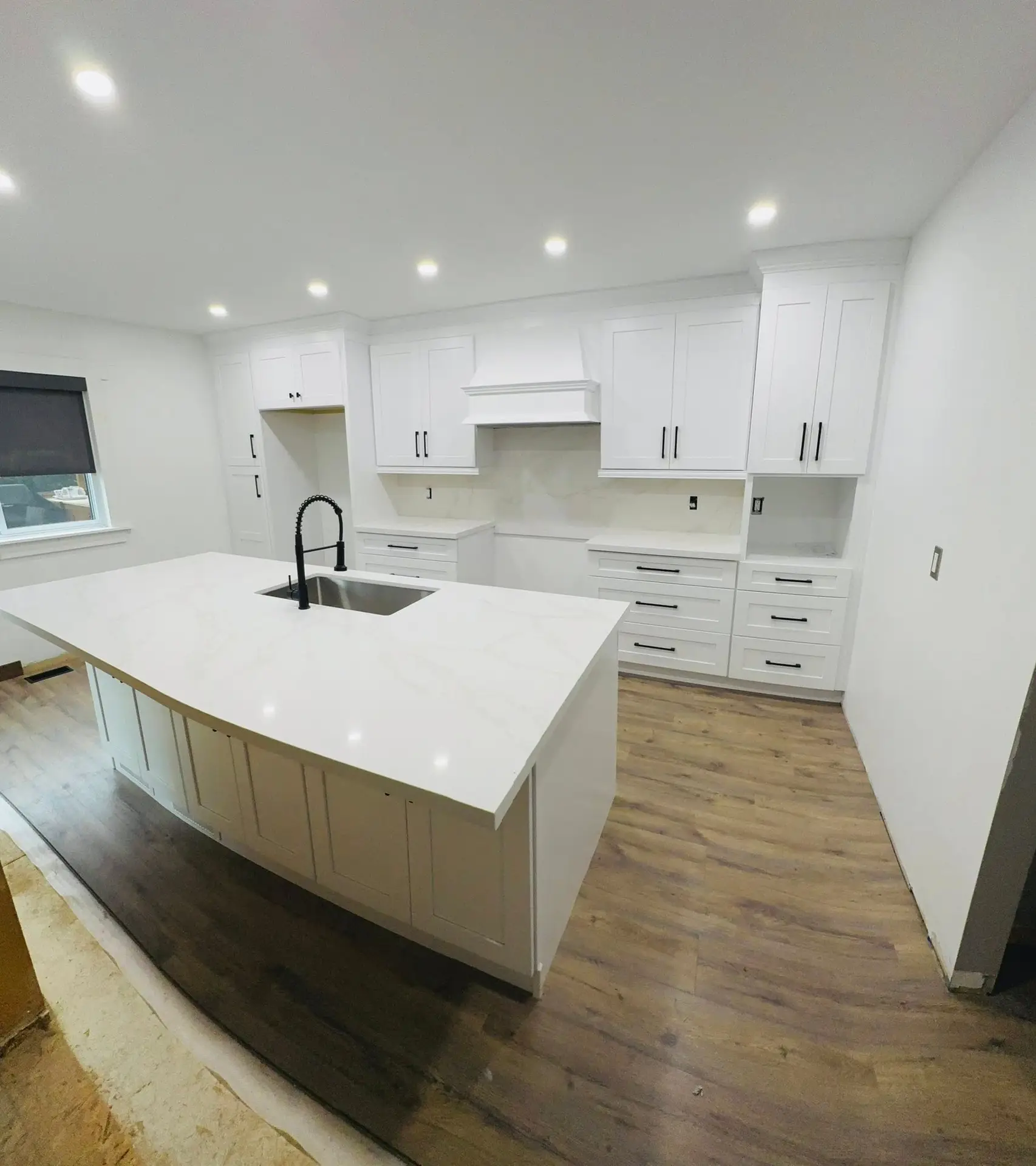 White Shaker Mississauga